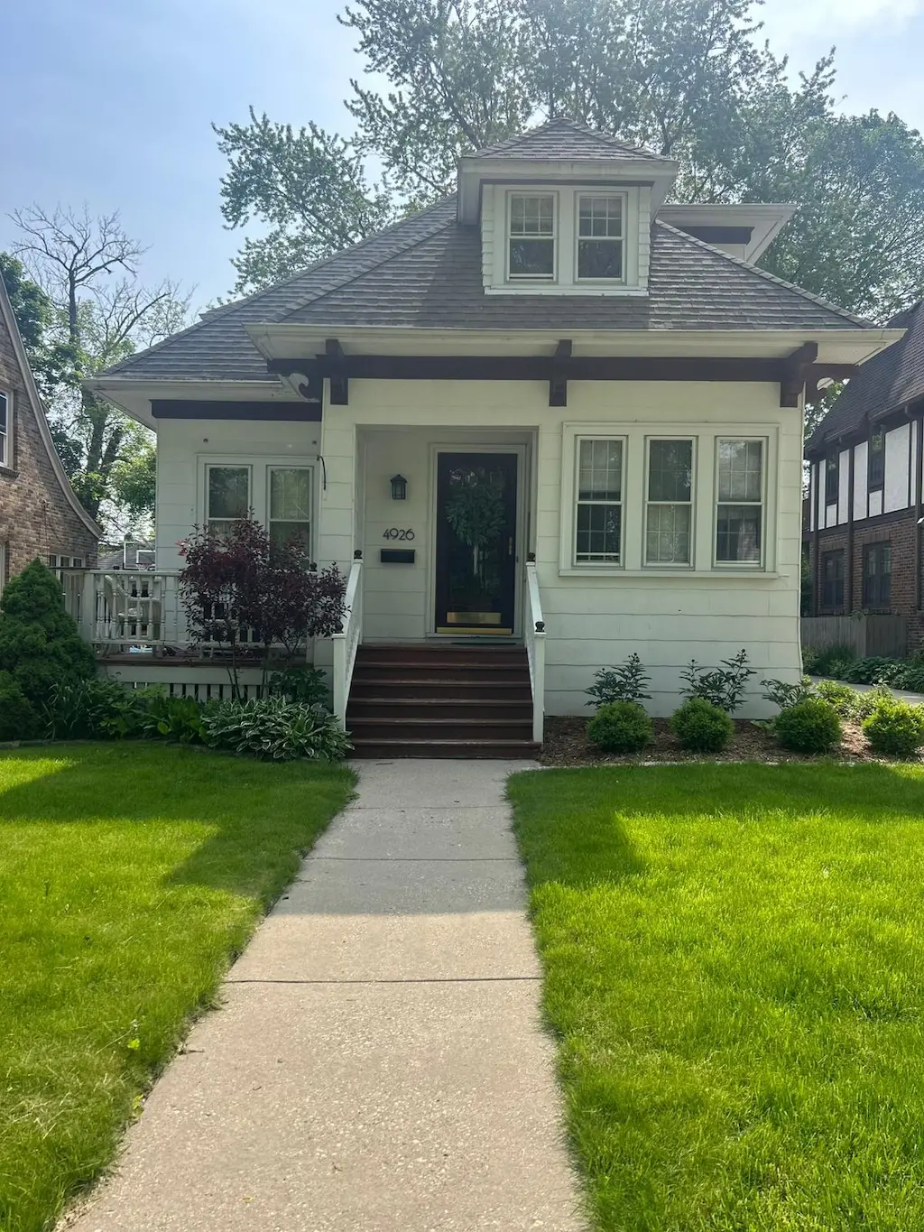 49244926 N. Cumberland Blvd Whitefish Bay, WI 53217